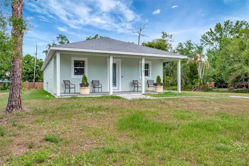 4929 20th Street Court, FL