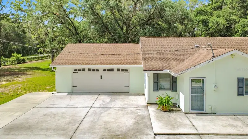 1666 N Croft Ave, FL