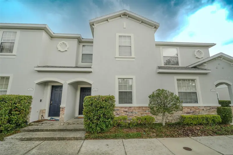 1928 Greenwood Valley Dr, FL