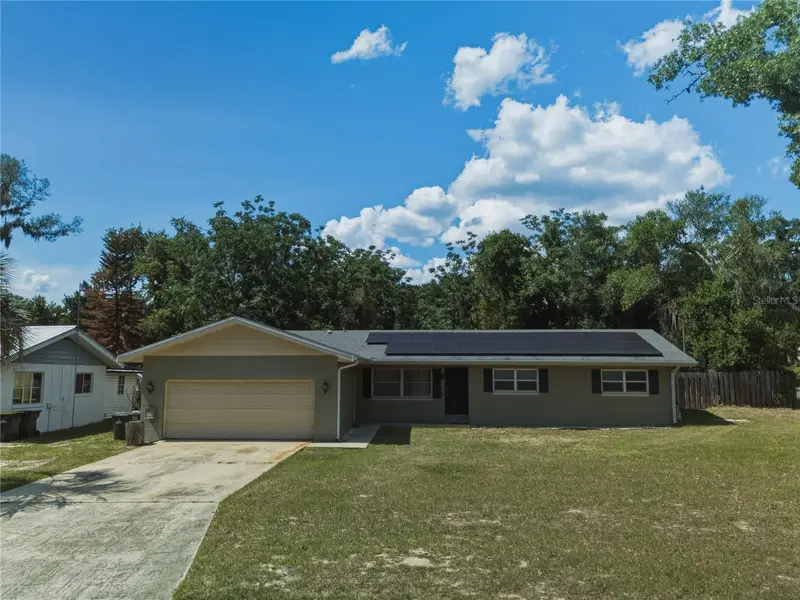 1120 W Magnolia St, FL
