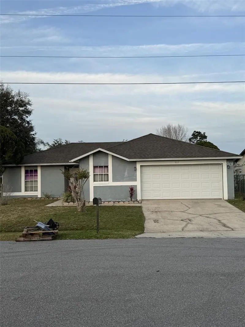 913 San Rafael Way, FL