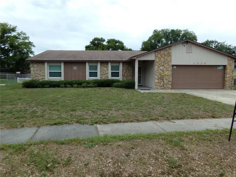 1320 Gladiolas Dr, FL