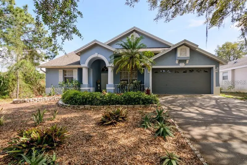901 Westwinds Blvd, FL