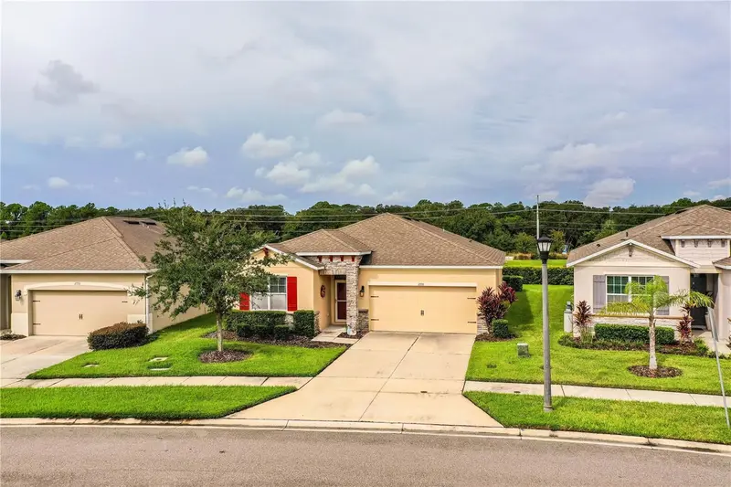 2778 Canyon Crest Dr, FL