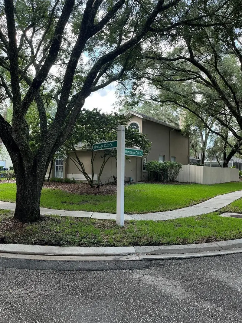 9318 Heritage Oak Ct, FL