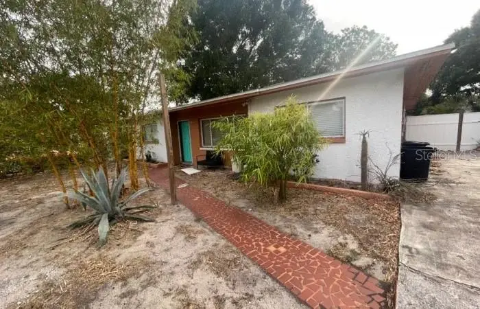 709 W Bayshore Dr, FL