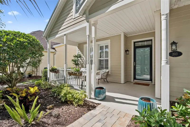 203 Heron Point Way, FL
