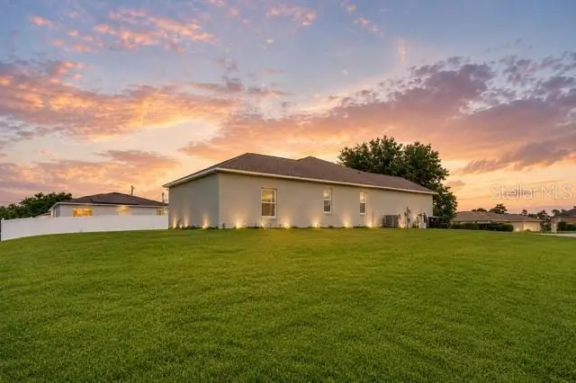 1206 Apopka Pl, FL