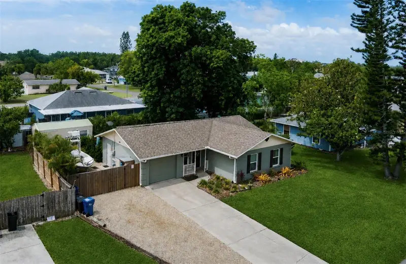 327 43rd Street Blvd W, FL
