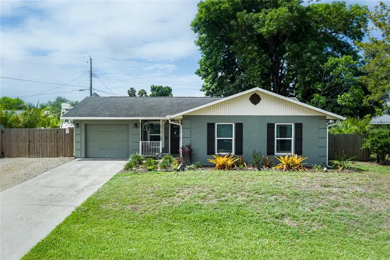 327 43rd Street Blvd W, FL