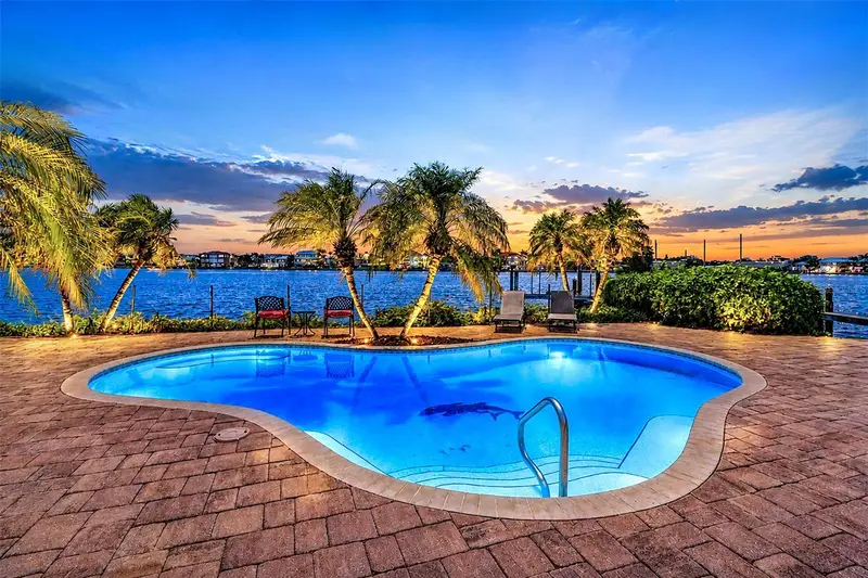 495 Harbor Dr S, FL