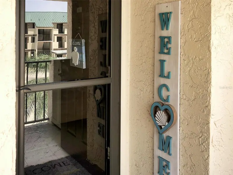 2395 Harbor Blvd #203, FL