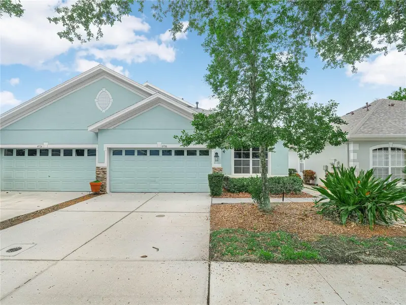 6936 Surrey Oak Dr, FL