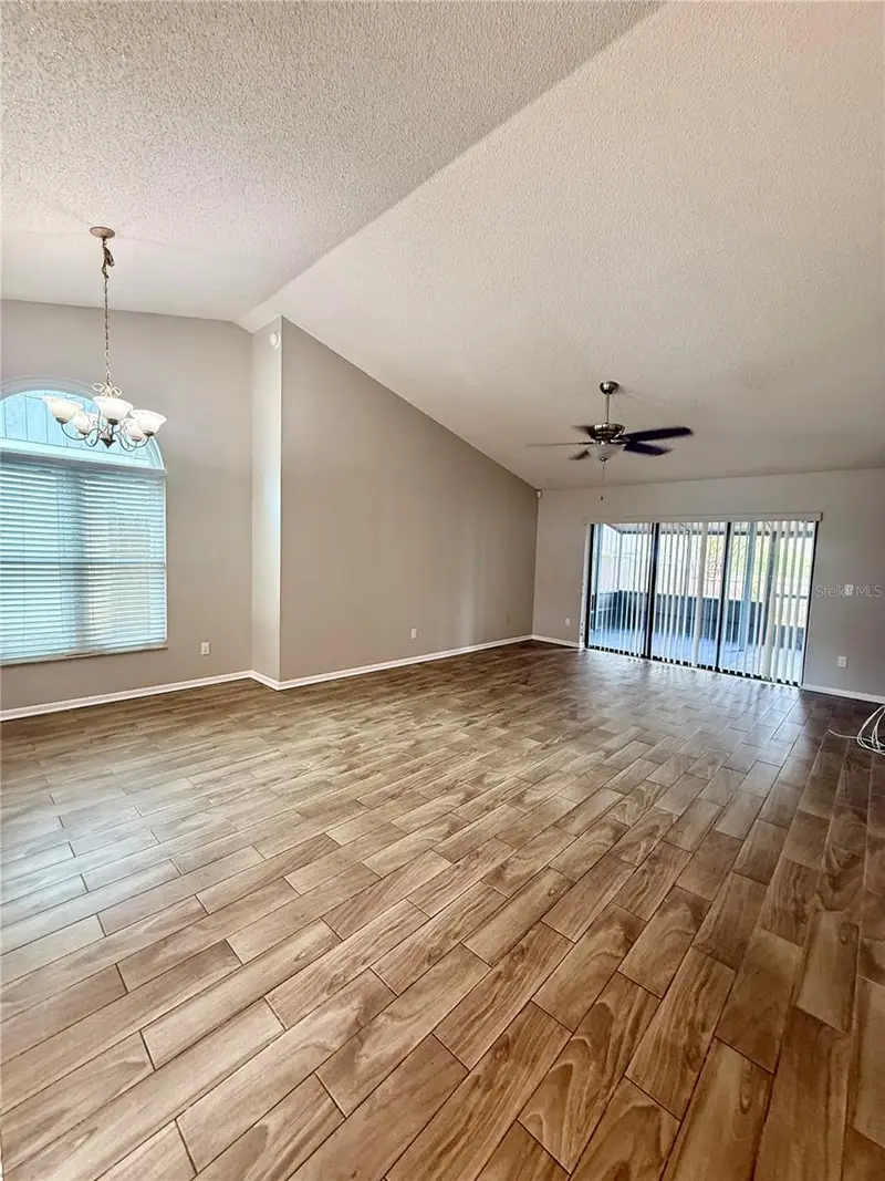 1104 Covington St, FL