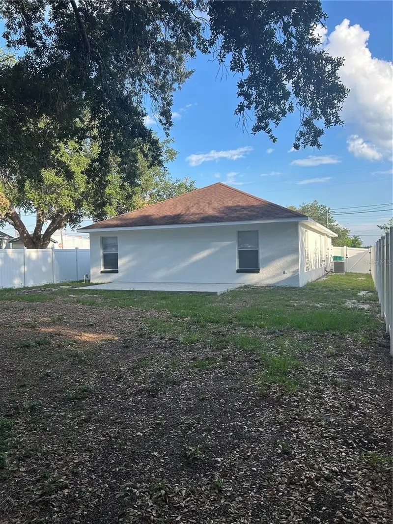 702 Lemon Ave, FL