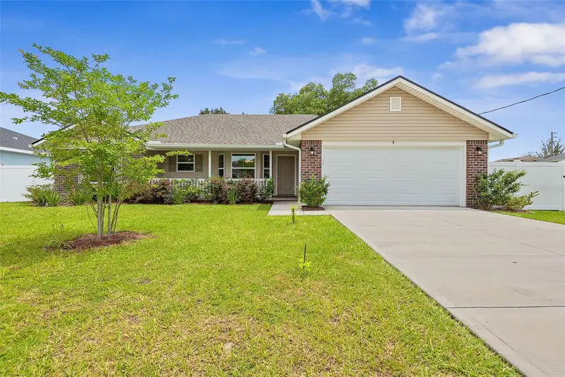 8 Persimmon Dr, FL