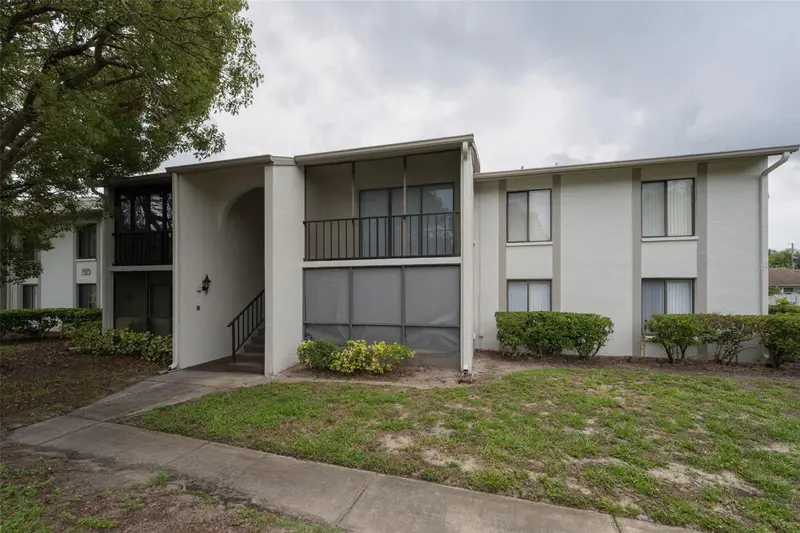 2687 Pine Ridge Way S #B2, FL