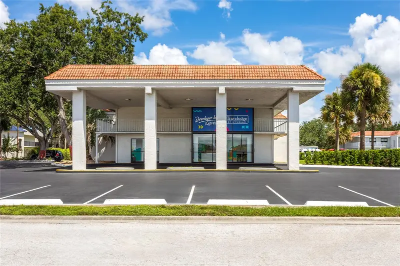 5367 W Irlo Bronson Memorial Hwy #2-219, FL