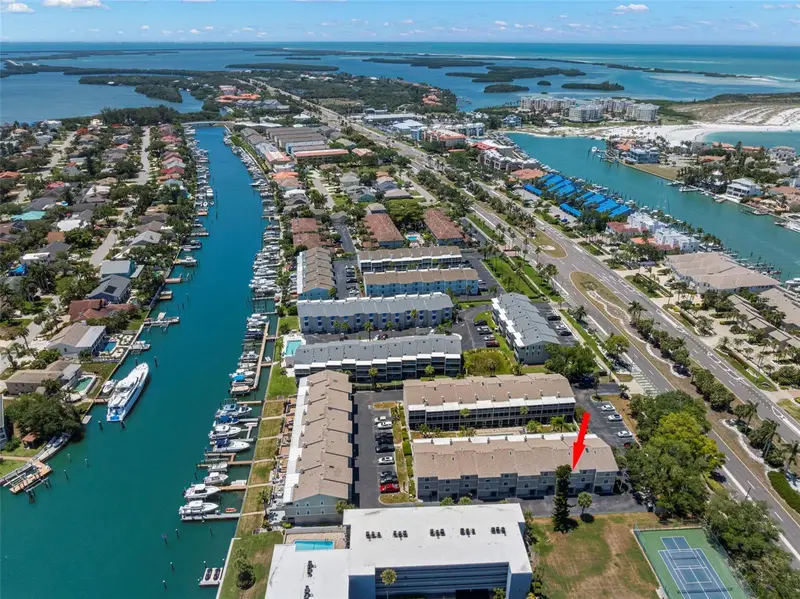 737 Pinellas Bayway S #308, FL