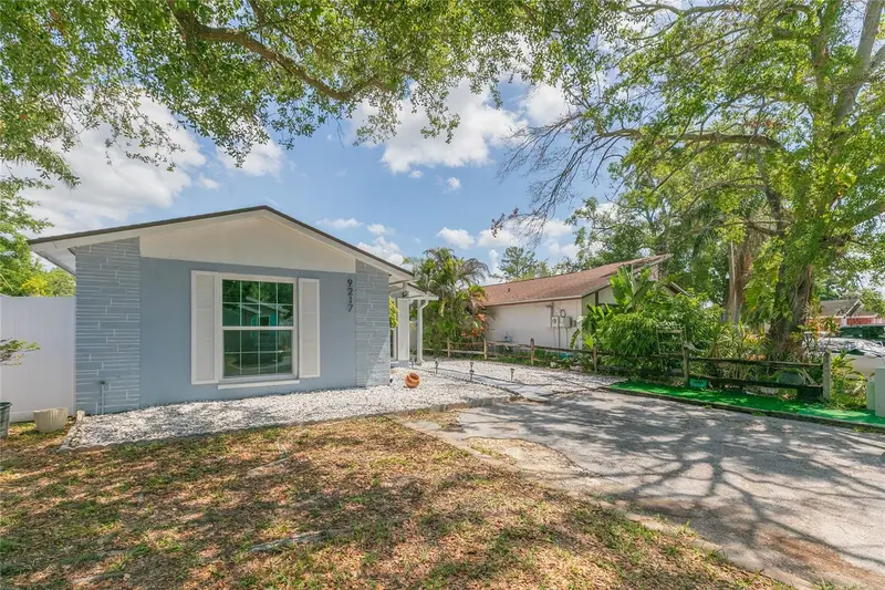 9217 Spy Glass Ct, FL