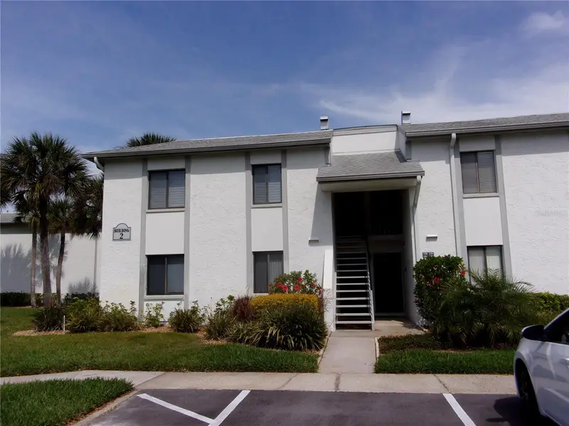 132 E Cypress Ct, FL