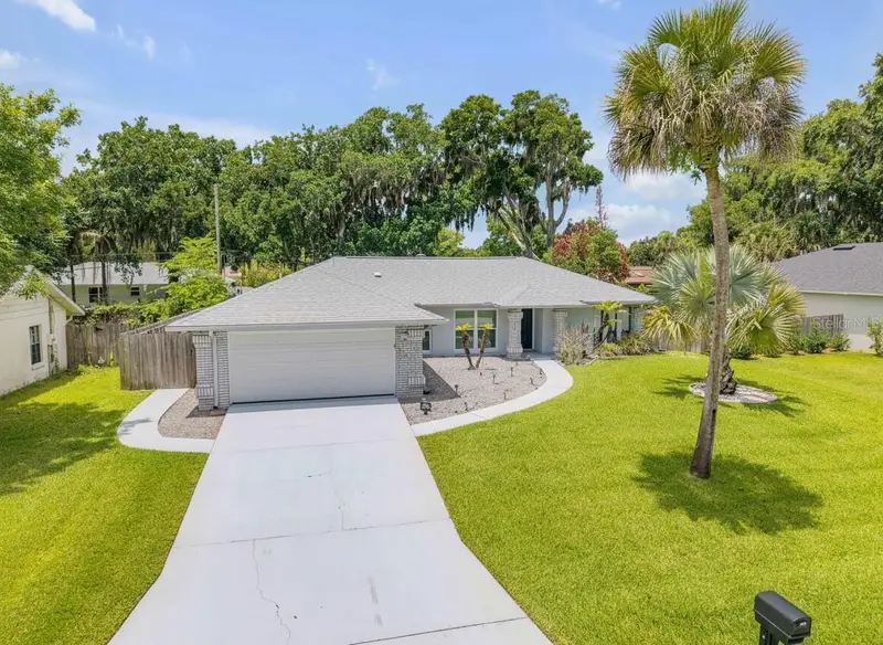 2418 Needle Palm Dr, FL