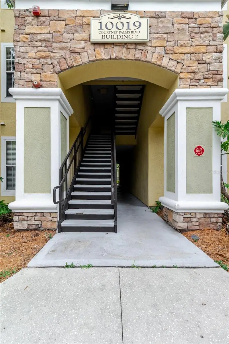 10019 Courtney Palms Blvd #101, FL