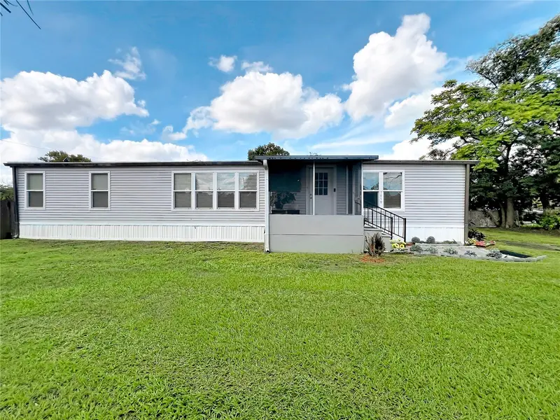 7519 Charlin Pkwy, FL