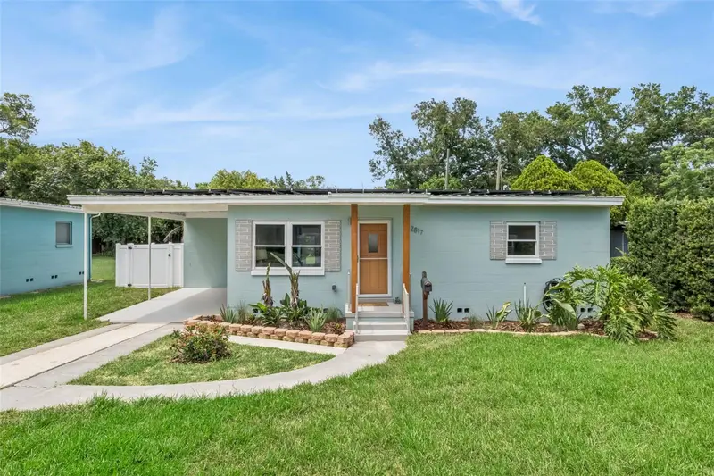 2817 Pickfair St, FL