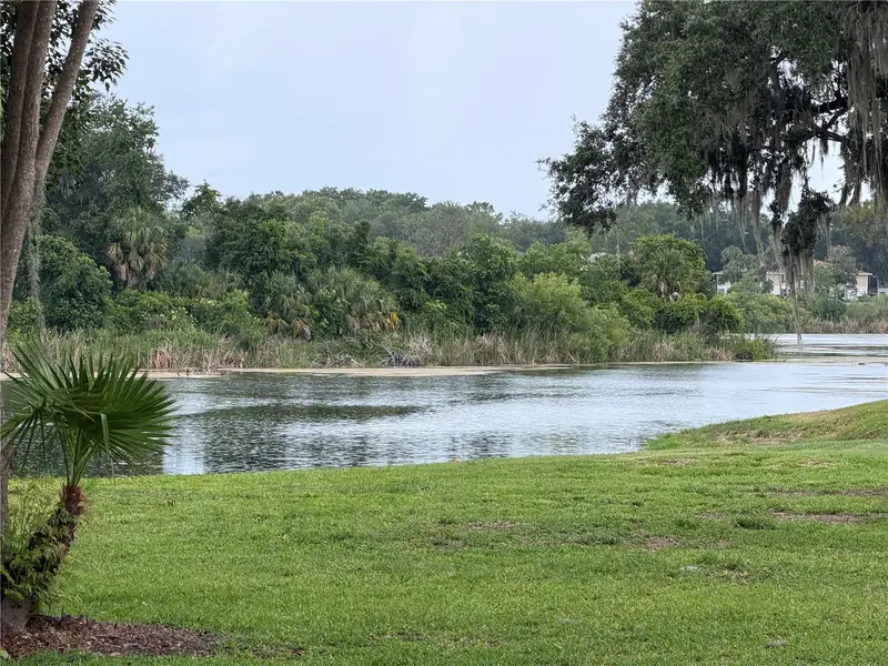687 Midway Dr #A, FL