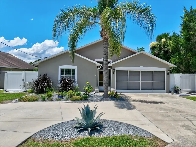 15 Comet Ct, FL