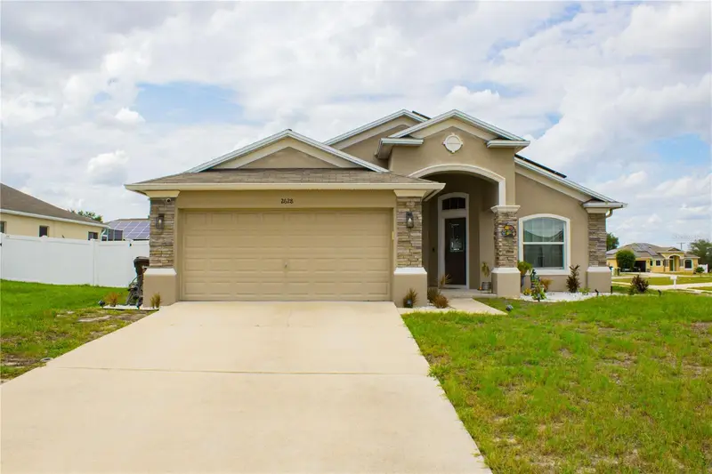 2628 Sunset Cir, FL