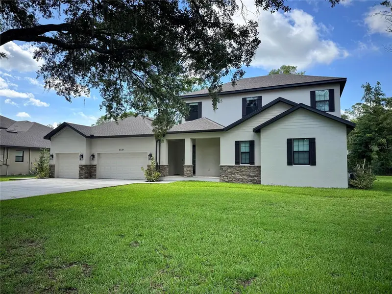 2730 Robertson, FL