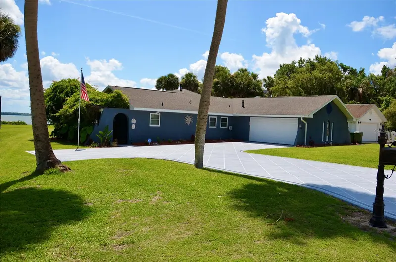 1102 N Palmetto St, FL