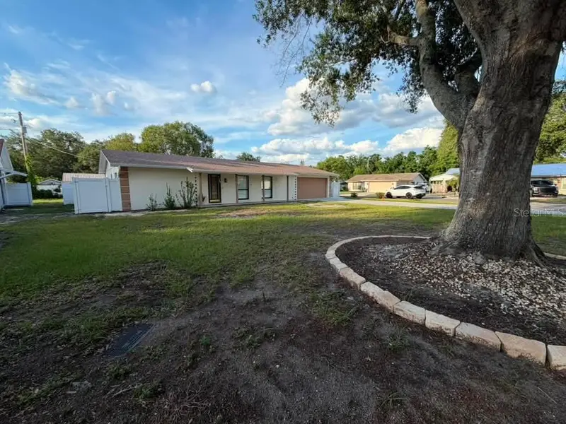 1210 Branda Vista Dr, FL