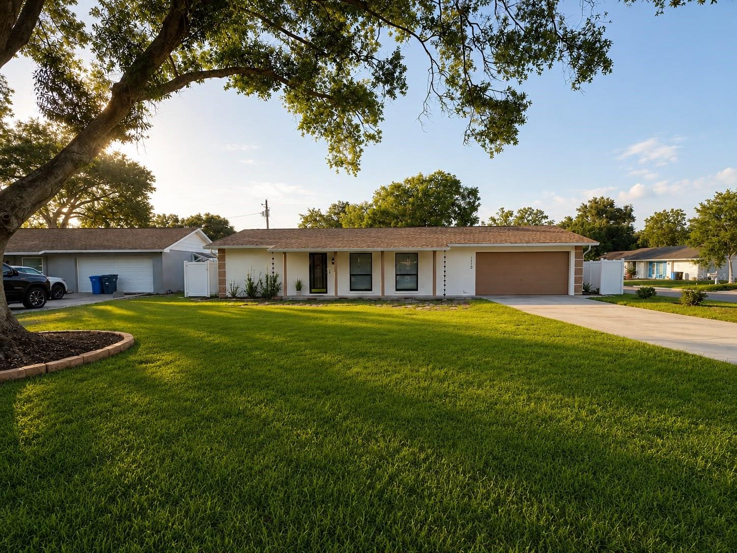 1210 Branda Vista Dr, FL