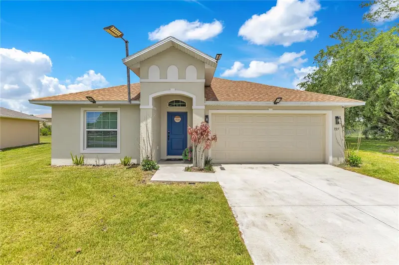 723 Robin Ct, FL