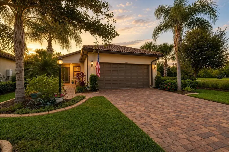 17002 Hampton Falls Ter, FL
