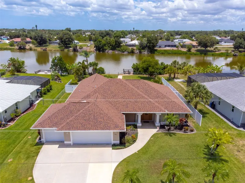 7411 Snow Dr, FL