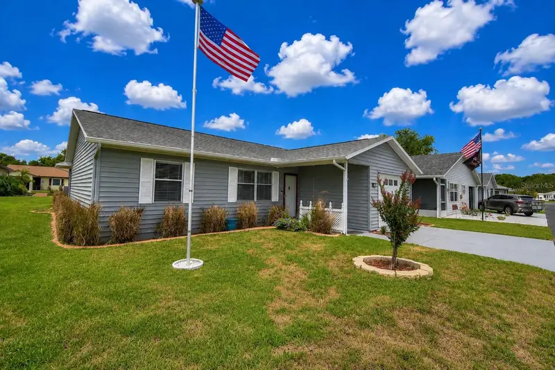4853 Colonnades Cir E, FL