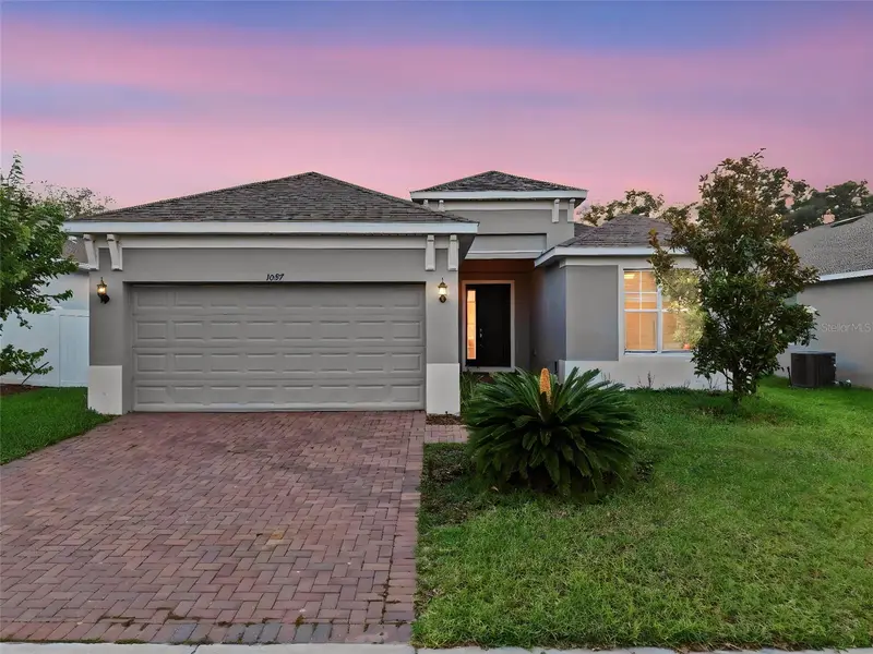 1097 Hendon Loop, FL