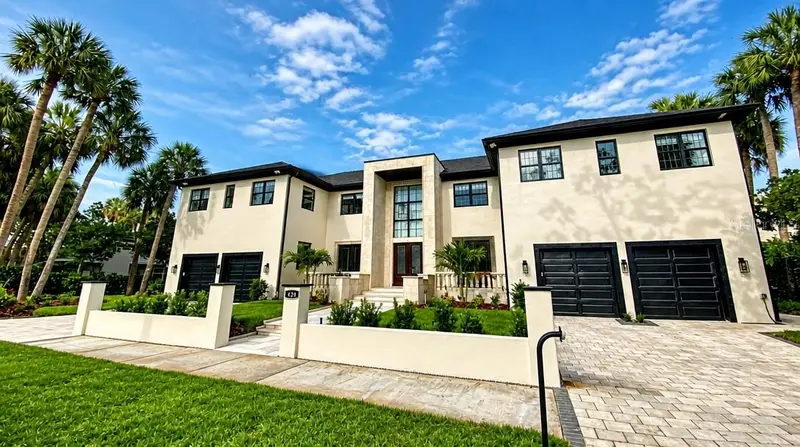 420 S Royal Poinciana Dr, FL