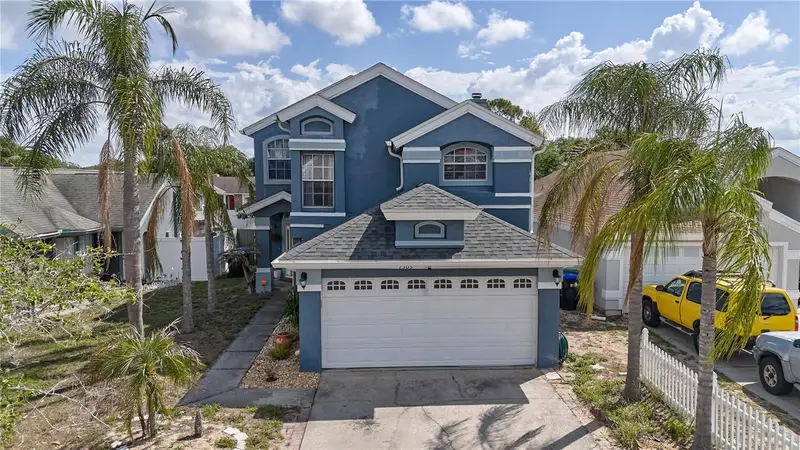 7305 Victoria Cir #202, FL