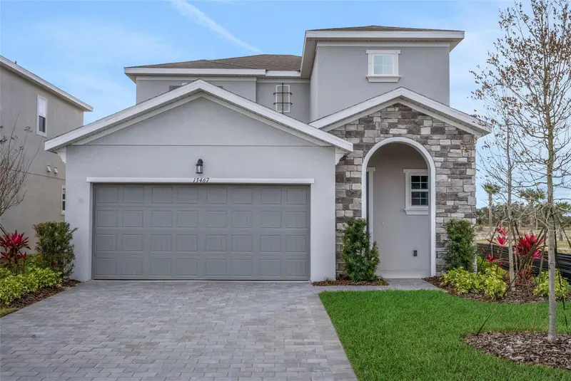 8120 Sunny Point Trl, FL