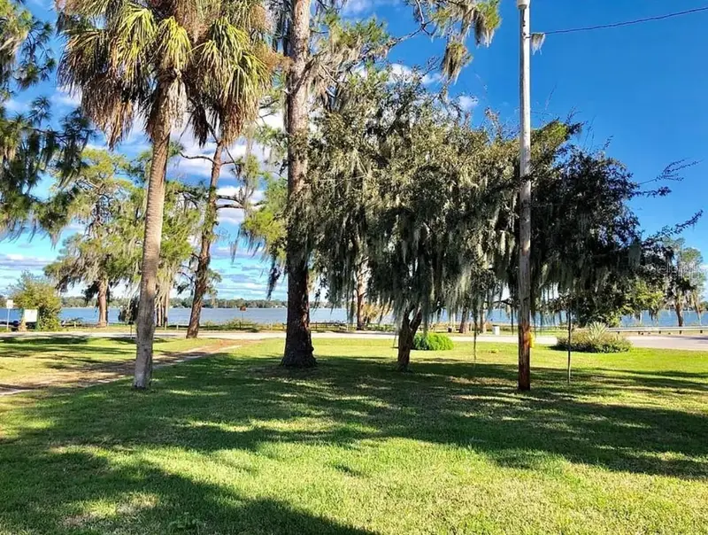 1503 Lake Cannon Dr Nw, FL