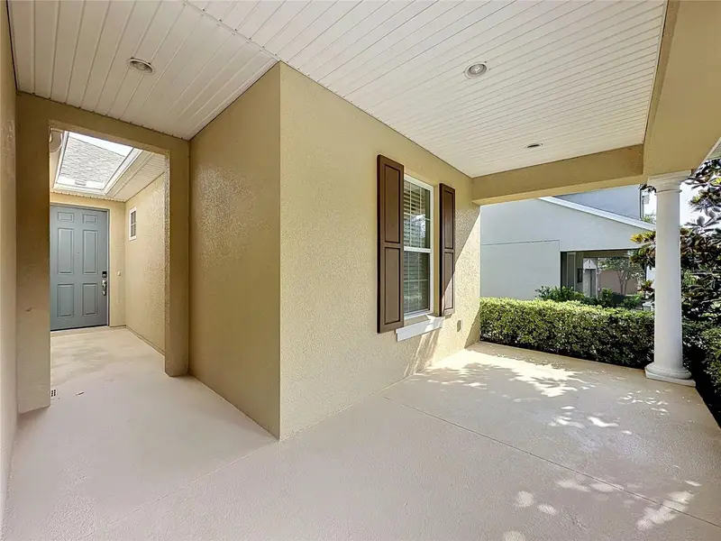 395 Silver Maple Rd, FL