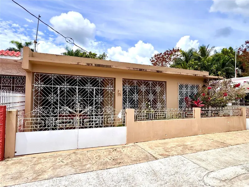 Humacao, PR