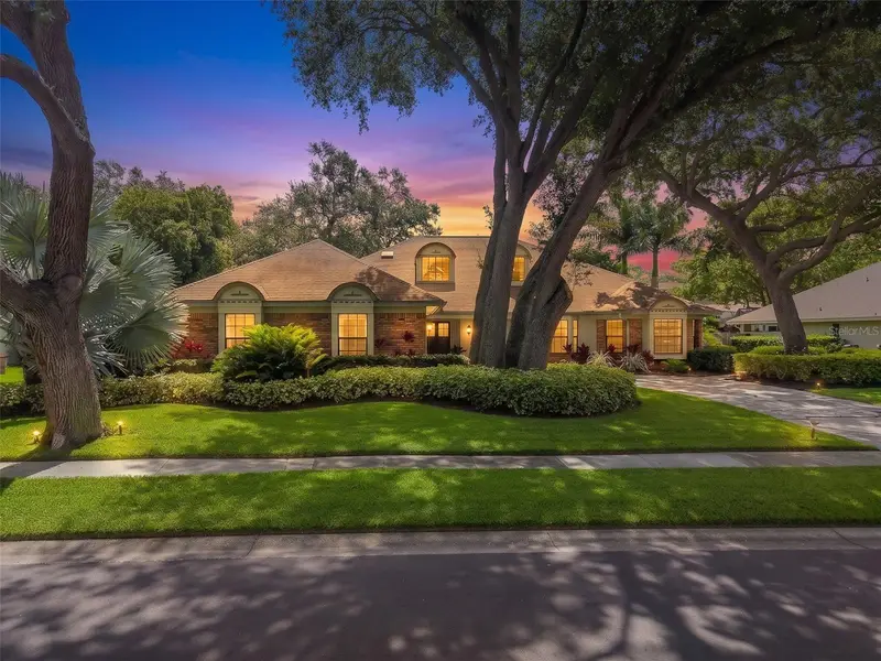276 Sheffield Cir W, FL