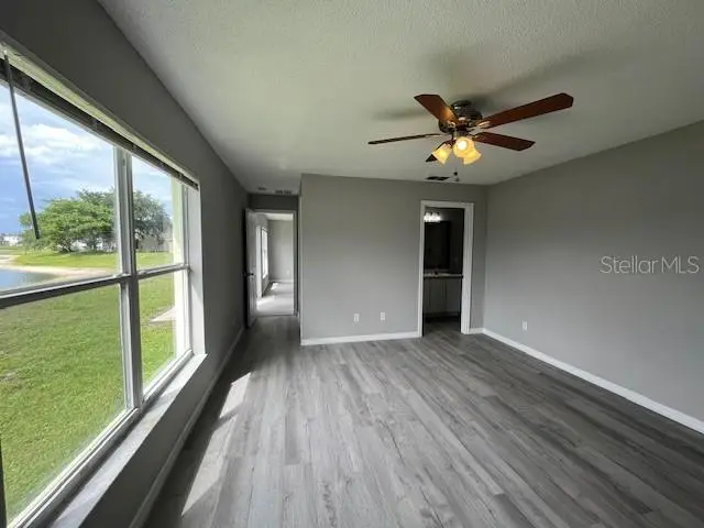 921 Crystal Bay Ln, FL