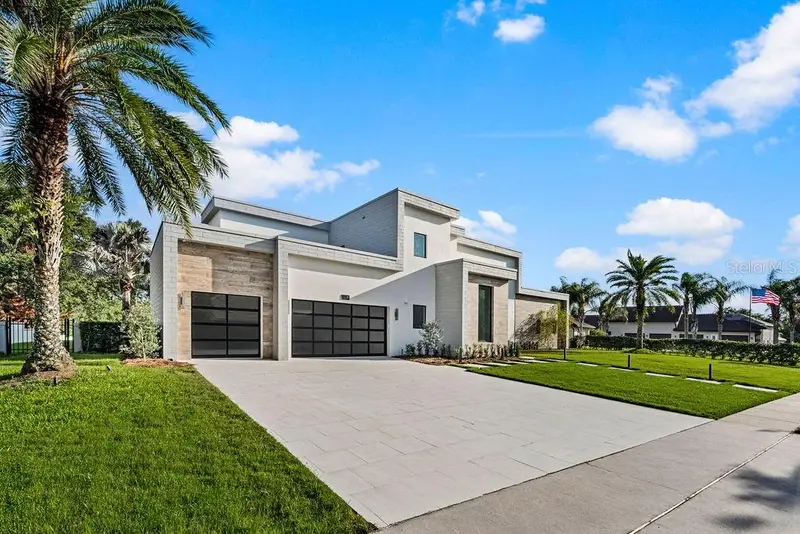 237 Sagecrest Dr, FL